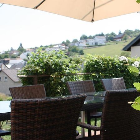 Plütscheid Gasthaus Pension Geimer מראה חיצוני תמונה