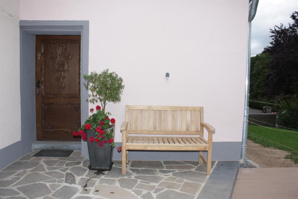 Plütscheid Gasthaus Pension Geimer מראה חיצוני תמונה