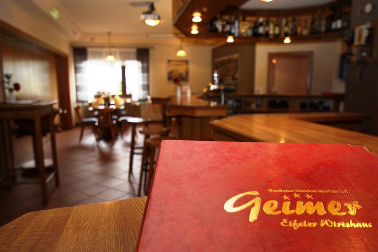 Plütscheid Gasthaus Pension Geimer מראה חיצוני תמונה